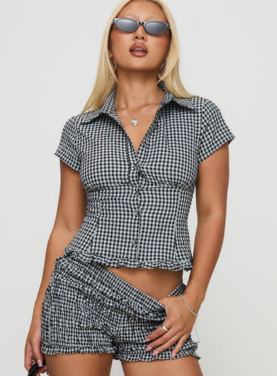 Lisa | Gingham Blouse