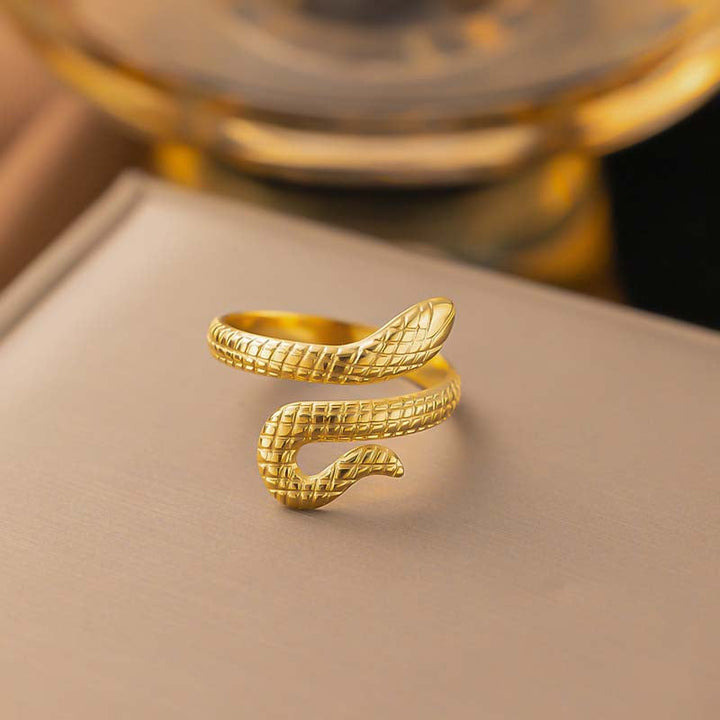 Clara | 18K Gold Ring