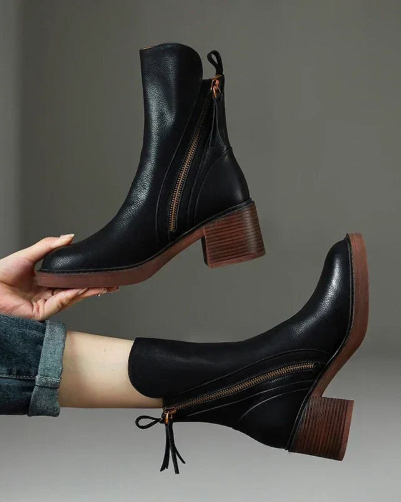 Valorine | Black leather boot
