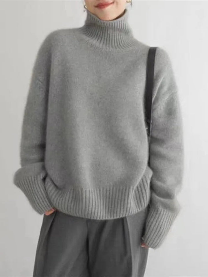 Amara | Luxe Cashmere Turtleneck Sweater