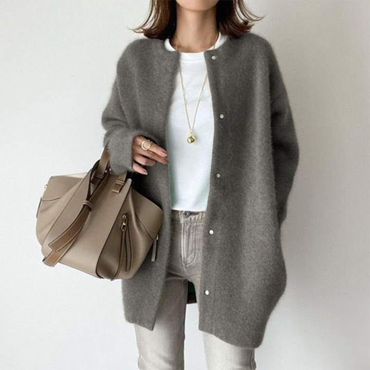 Amelia | Refined Layering Cardigan